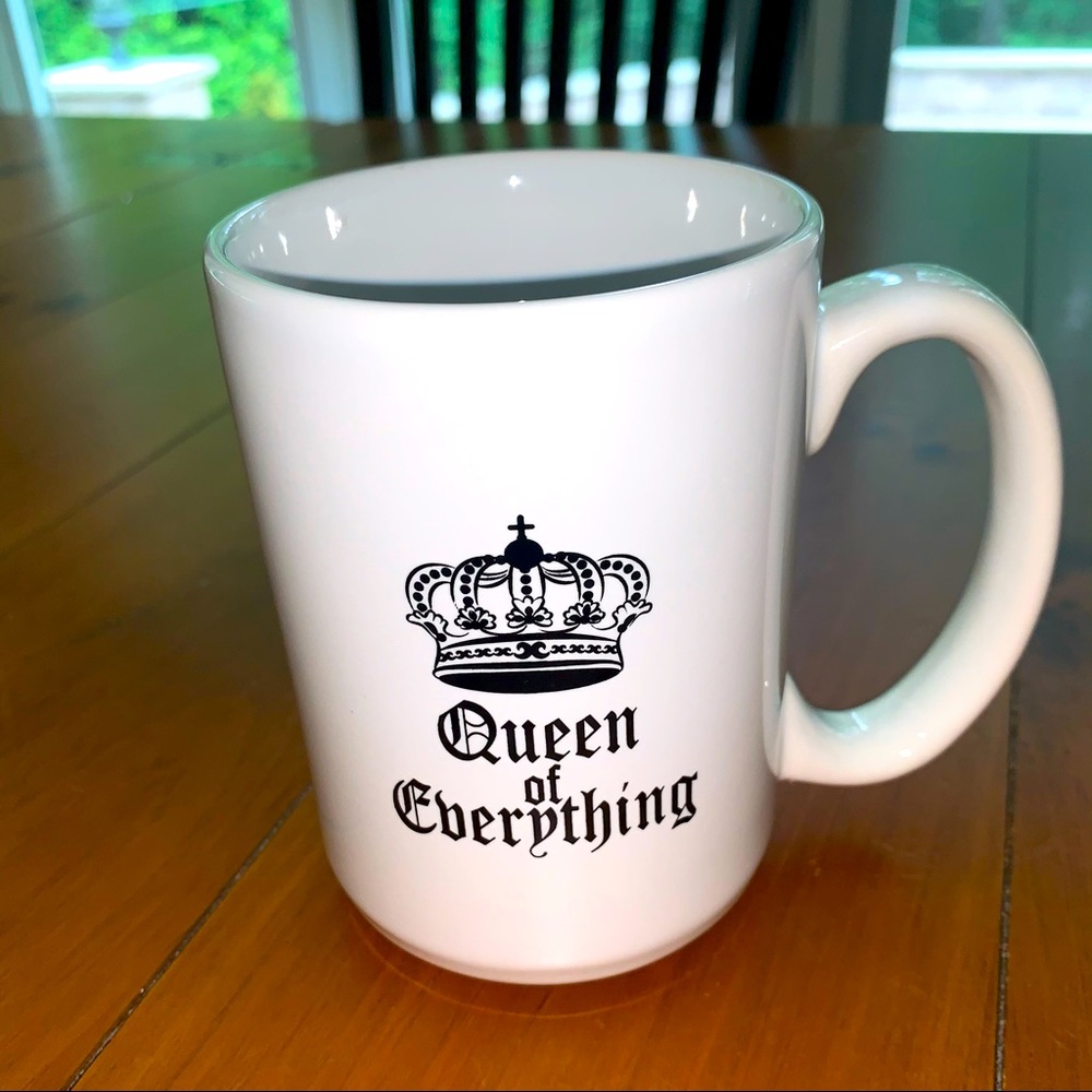 Queen of Everything white & black mug Brand New